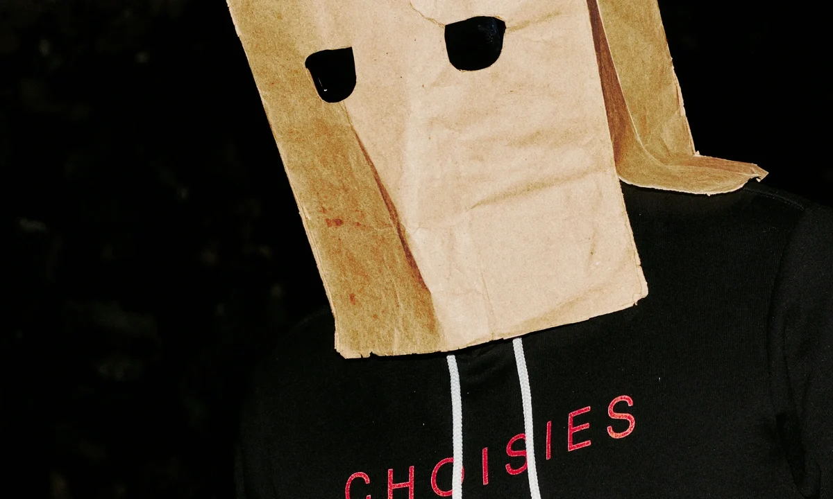 CHOISIES Shapes an Introspective Lofi and Chillwave World on for You: the Trials & Tribulations of Love